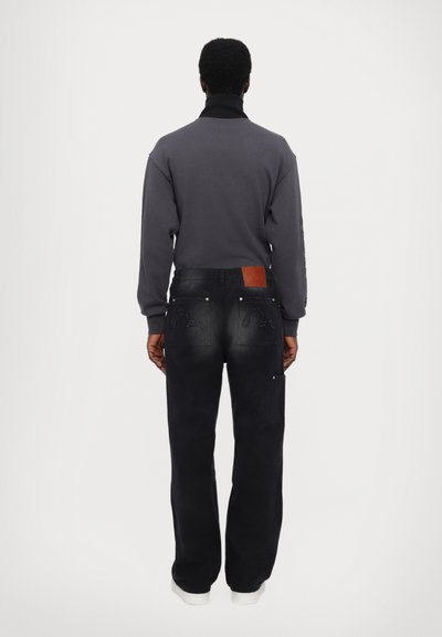 Evisu WORK PANT WITH KNEE PANELS AND DIACOCK INLAY - Blugi loose fit - black