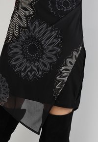 Desigual Vestido informal - black