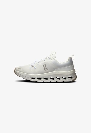 On CLOUDLEAP YOUTH - Tossud - white white