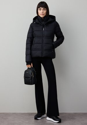 MICHAEL Michael Kors PACKABLE WITH BIB - Zimná bunda - black