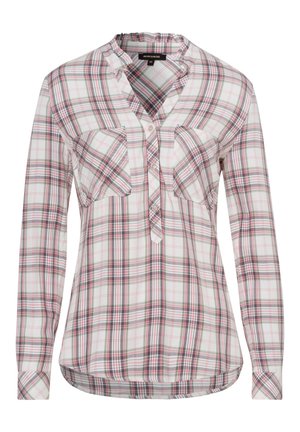 Camisa de mujer de manga larga a cuadros en blanco con líneas rosas y grises, con cierre de botones en la parte delantera y dos bolsillos en el pecho.
