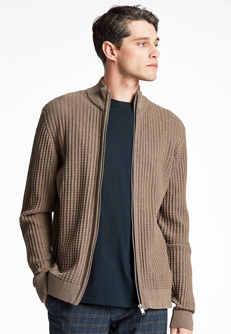 Lindbergh STRUCTURE - Cardigan - dk sand mel