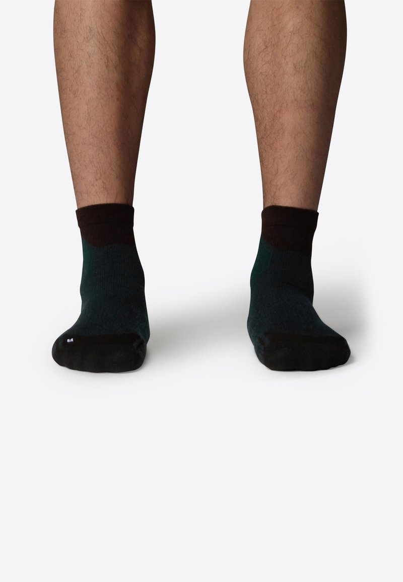 The North Face HIKINQUARTER - Socken - pine needle