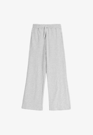 Jasnoszare, dzianinowe spodnie o szerokich nogawkach, z elastycznym pasem i troczkiem, posiadające boczne kieszenie.
