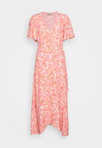 Vestido envolvente floral rosa con mangas rizadas, dobladillo a la altura de la rodilla y un lazo en la cintura. Presenta una tela ligera y texturizada con un patrón vibrante.