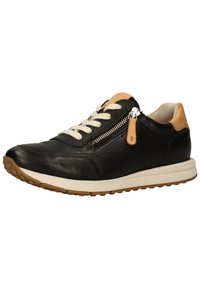 Sneaker in pelle nera con lacci bianchi, dettagli in beige e zip laterale. Presenta una suola in gomma con battistrada circolare per trazione e durata.
