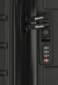 Bench ESCAPE 4 ROLLEN 3-TEILIG SET - Set di valigie - schwarz