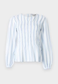 Lett, langermet bluse laget av hvitt stoff med blå vertikale striper, med smocket midje og samlet pufferm.