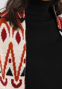 Anna Field Cardigan - beige