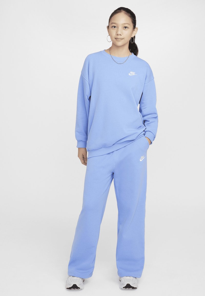 Nike Sportswear CLUB CREW - Športni pulover - royal pulse white