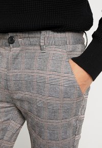 Denim Project Kalhoty - grey