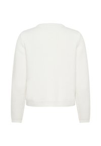 Pull en maille blanche avec un motif texturé, col rond, manches longues et ourlet côtelé. Le dos est uni sans coutures visibles.