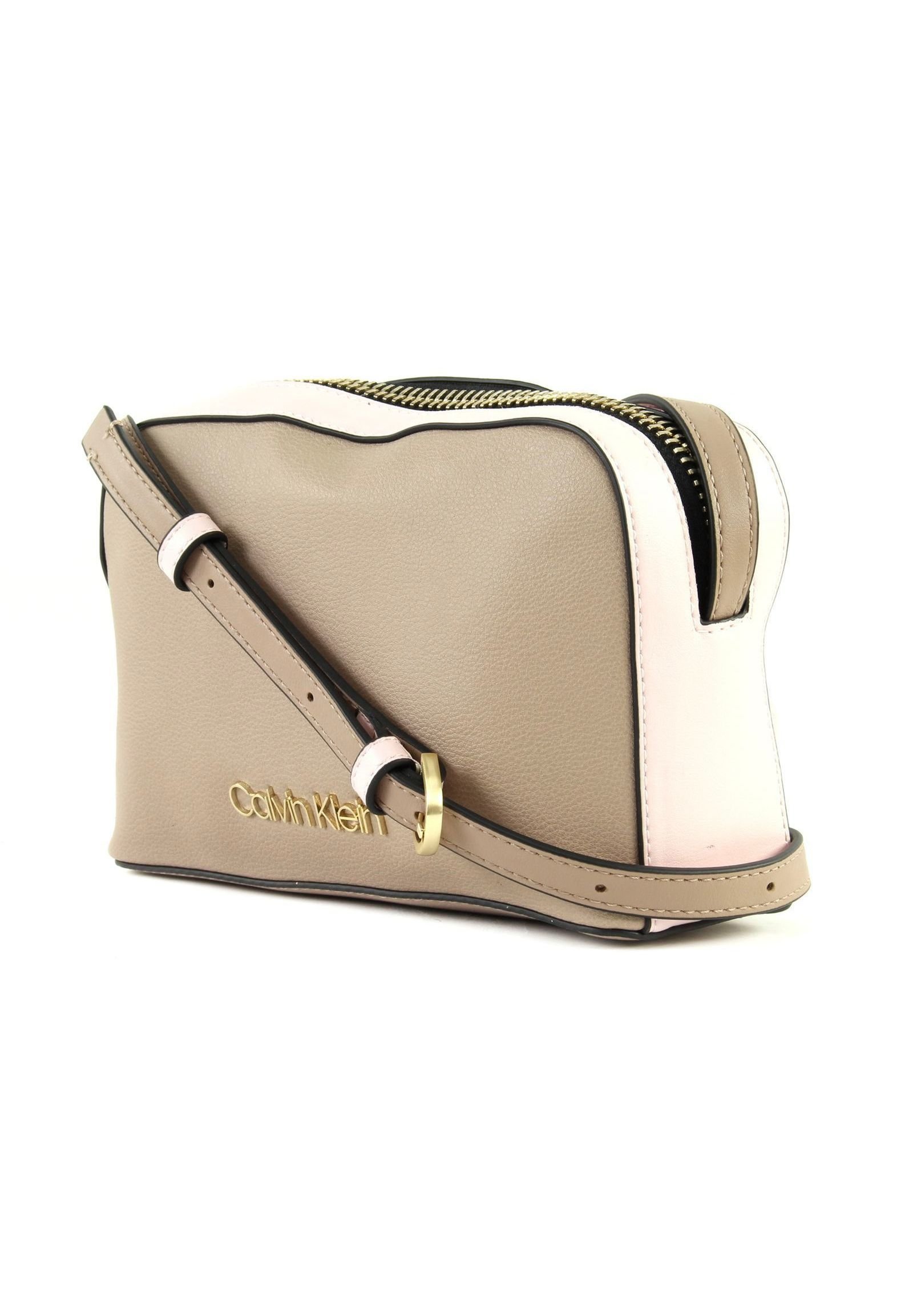 calvin klein drive camera bag