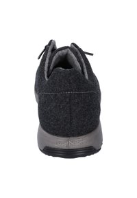 Dunkelgraue Schuhe mit einem Obermaterial aus Filz, runder Form, elastischen Schnürsenkeln und einer strapazierfähigen Gummisohle. Markenlogo "Josef Seibel" auf der Ferse sichtbar.