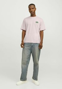 Jack & Jones RUNDHALS   - Camiseta estampada - fairy tale