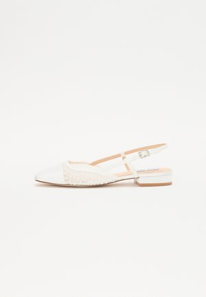BELINDA - Ankle strap ballet pumps - ivory