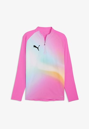 Top de sport à manches longues avec manches roses, dégradé pastel multicolore sur le devant, col demi-fermeture éclair et logo Puma noir sur la poitrine gauche.