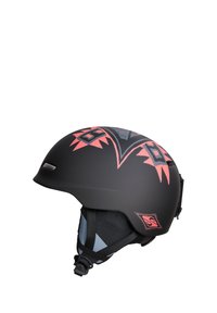 Czarny kask narciarski z czerwonymi wzorami plemiennymi, matowe wykończenie, regulowany pasek podbródka oraz wbudowana ochrona uszu.