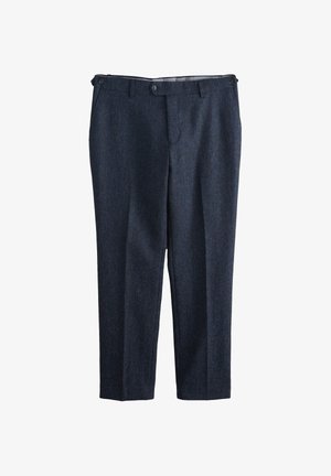 Villasegu seguga tumedast merevärvist püksid, millel on sirge sääre lõige, kaks esitaskut ja sirge esiosa kahe vööpaneelil oleva nööbiga.