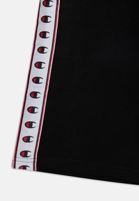 Thumbnail Image 3