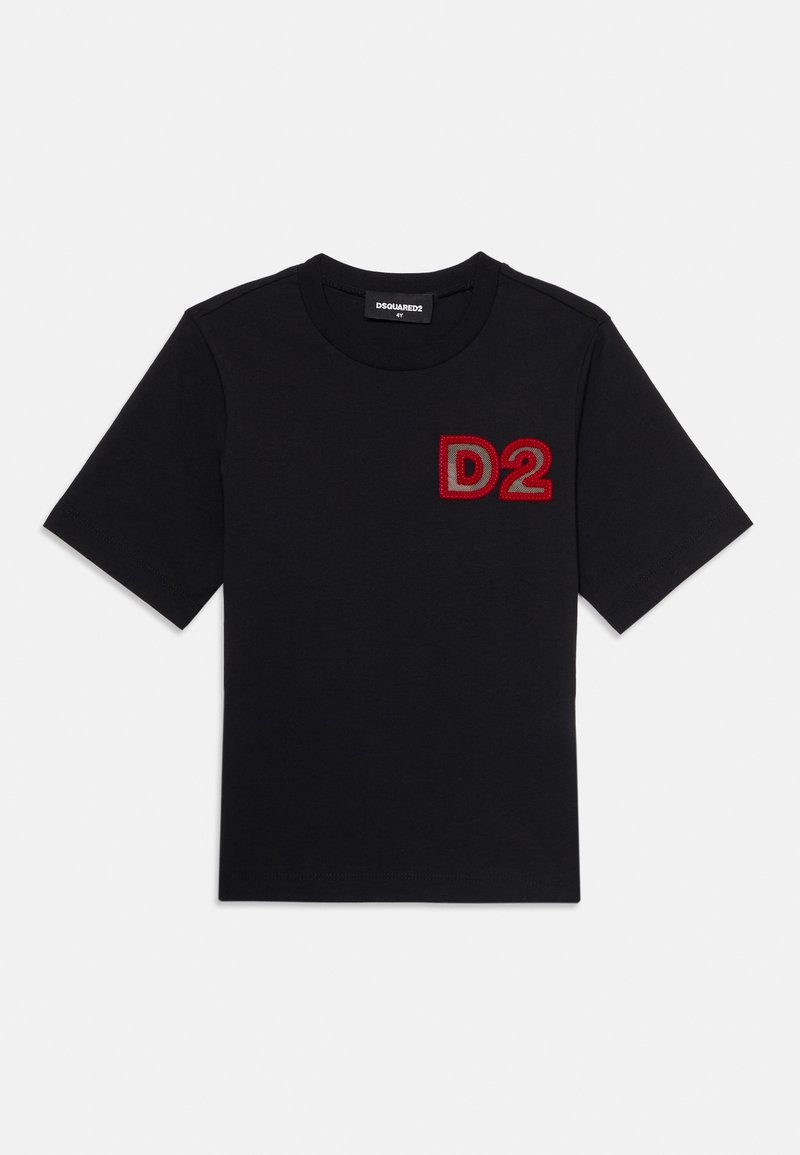Sort bomulds t-shirt med korte ærmer, prydet med et struktureret rødt "D2" logo på venstre side af brystet. Glat overflade og rund halsudskæring.