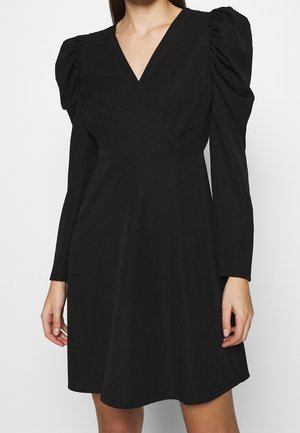 Selected, Robe de jour - black