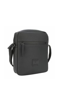 Borsa a tracolla nera Strellson con frontale testurizzato, tasca con zip e tracolla regolabile.