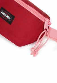 Eastpak SPRINGER POWR - Gürteltasche - powr block red