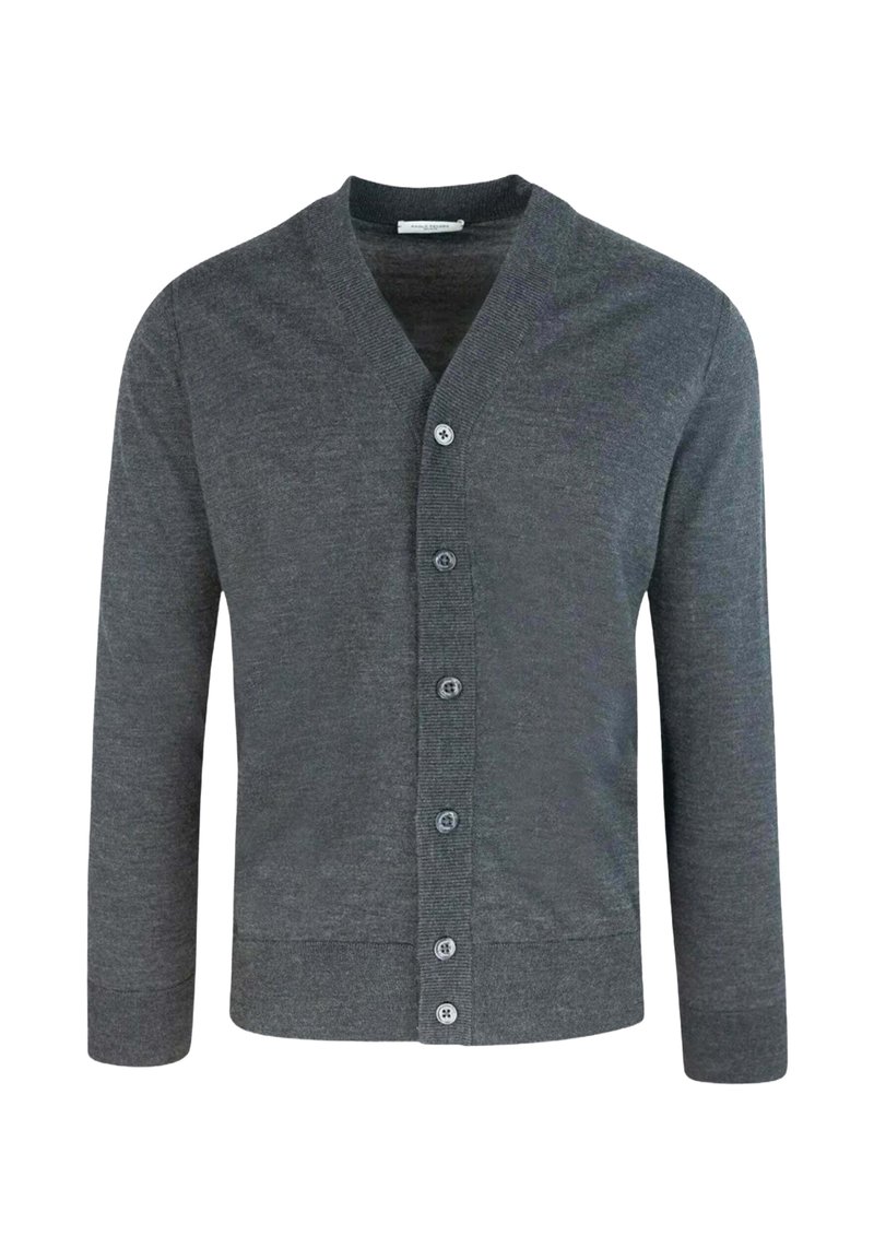 Cardigan grigio in morbido tessuto lavorato a maglia, con scollo a V, maniche lunghe e sei bottoni frontali, rifinito con bordatura a coste sul colletto e sull'orlo.