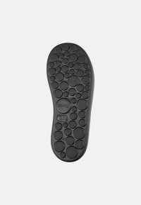 Camper PELOTAS FLOTA - Sandaalit nilkkaremmillä - schwarz