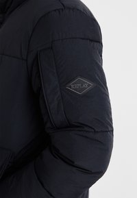 Replay JACKET - Vinterfrakke - black