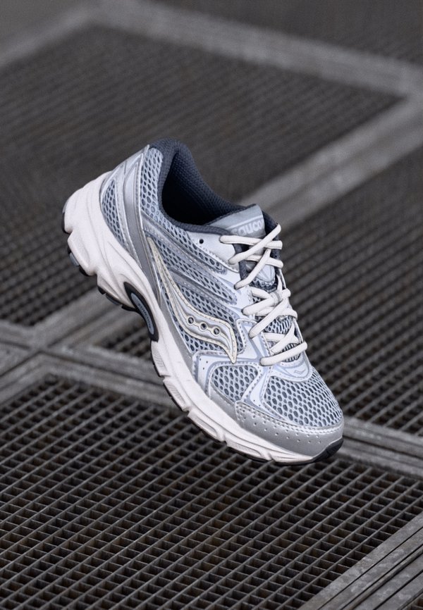 RIDE MILLENNIUM - Trainers3