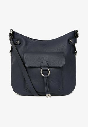 Granatowa skórzana torba na ramię z przednią kieszenią, srebrnymi akcentami i okrągłym detalem w kształcie pierścienia. Gładka faktura z regulowanym paskiem.