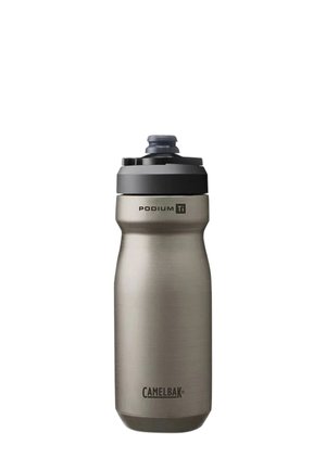 Wiederverwendbare Camelbak Podium Ti Trinkflasche in Titaniumfarbe mit schwarzem Push-Pull-Verschluss und isoliertem Edelstahlkörper.