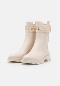 MICHAEL Michael Kors Bottes - off-white