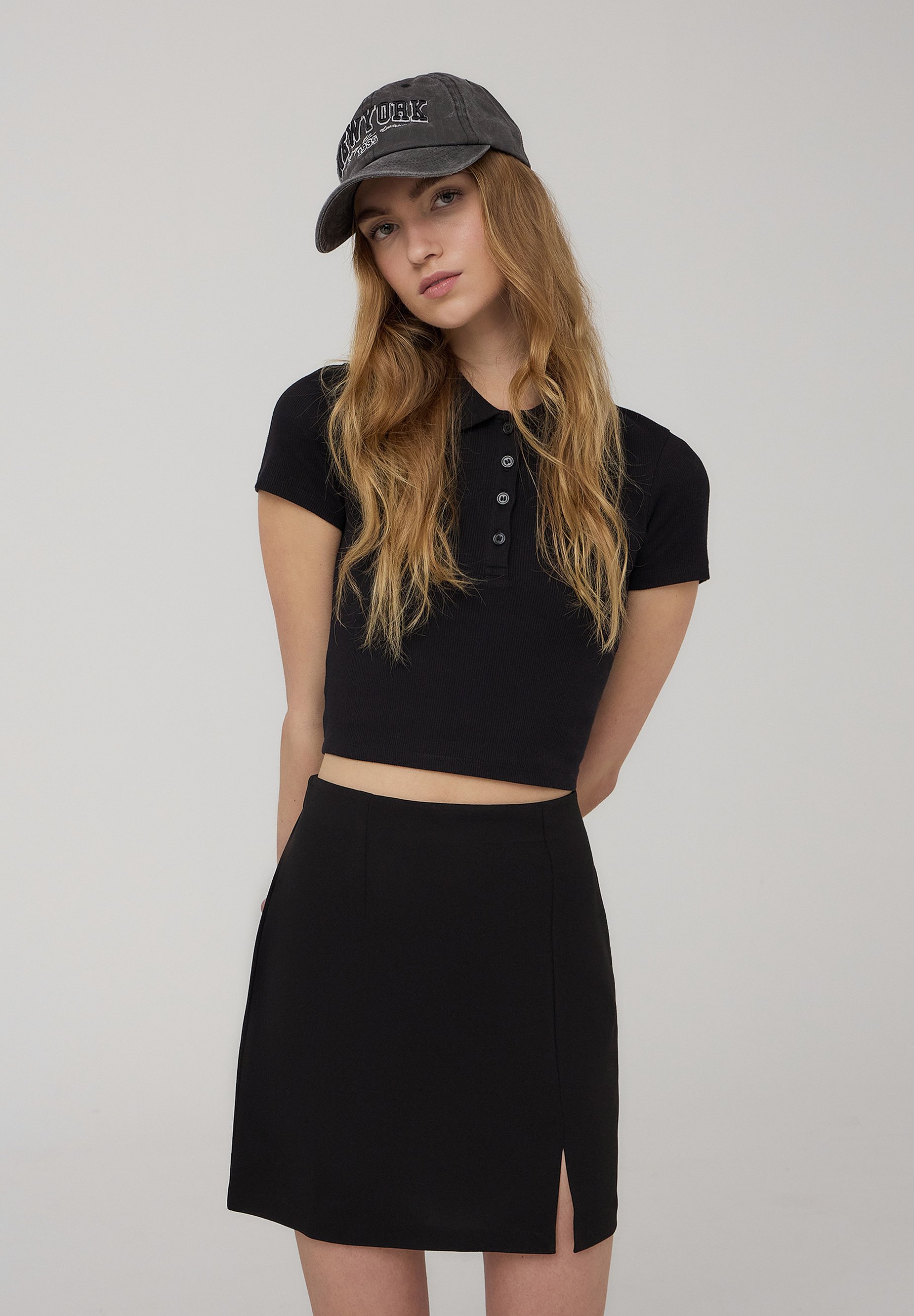 Terranova PLAIN-COLOURED WITH A SLIT Gonna a campana nero