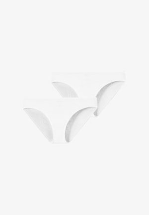 Bragas blancas con un frente suave y detalles de encaje en los lados. Tela suave con un corte bajo, diseñadas para la comodidad y el ajuste. Paquete de dos.