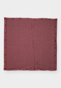 Unselected, biking red