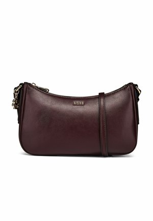 Dunkelbraune Leder-Schultertasche mit goldfarbenem Reißverschluss, verstellbarem Riemen und kleinem "BOSS" Logo vorne in der Mitte.