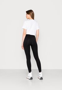 Cotton On SEAMLESS - Leggings - Calças - black