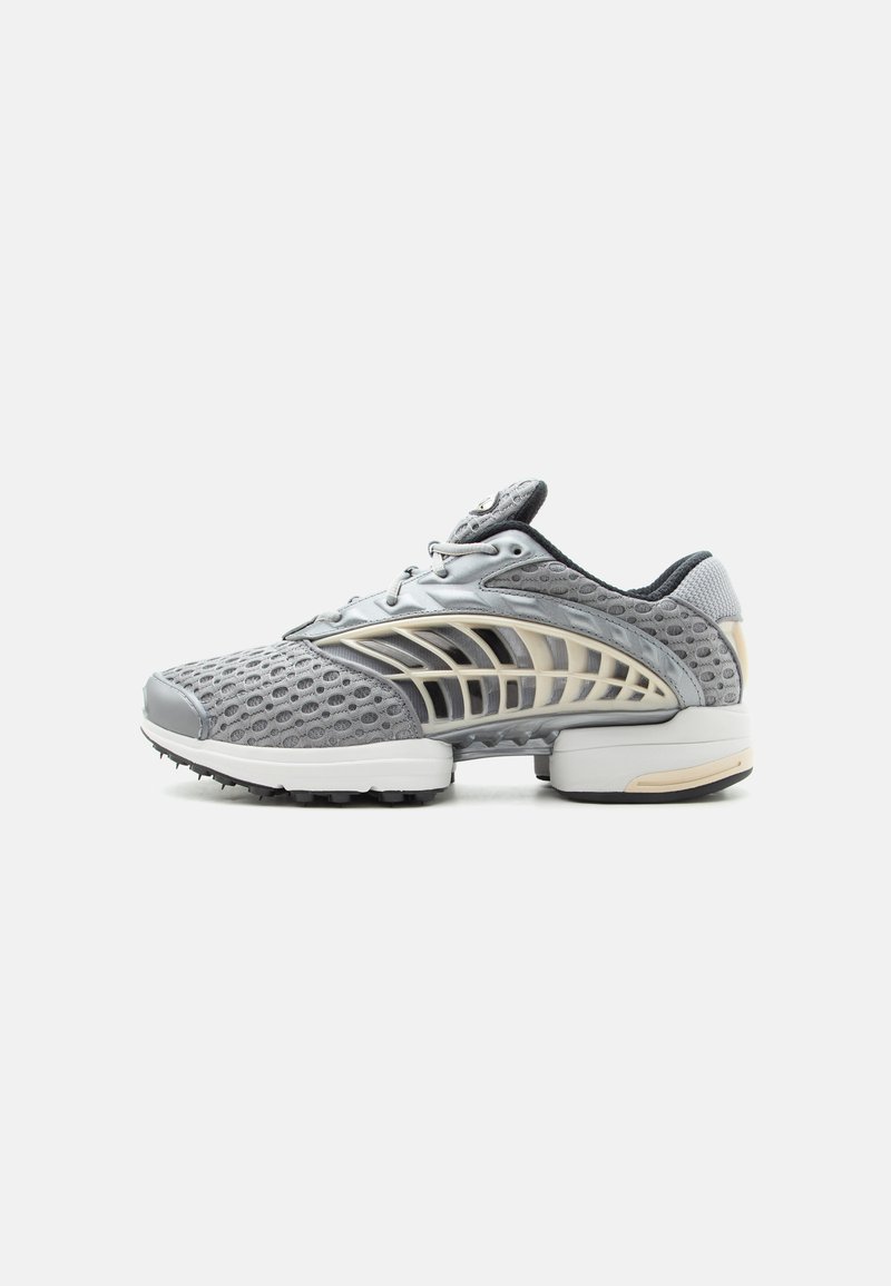 adidas Originals CLIMACOOL 2 iron metallic/core black/tech metallic/metallic grey
