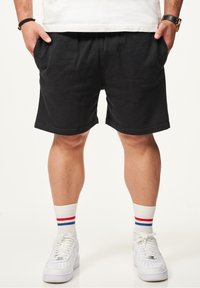 Unausgewählt, black washed