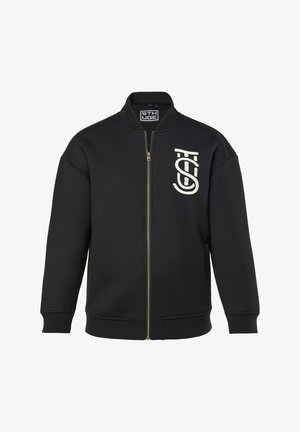 Czarna bomberka na zamek z prążkowanym kołnierzem, mankietami, dołem oraz białym stylizowanym logo na lewej piersi.