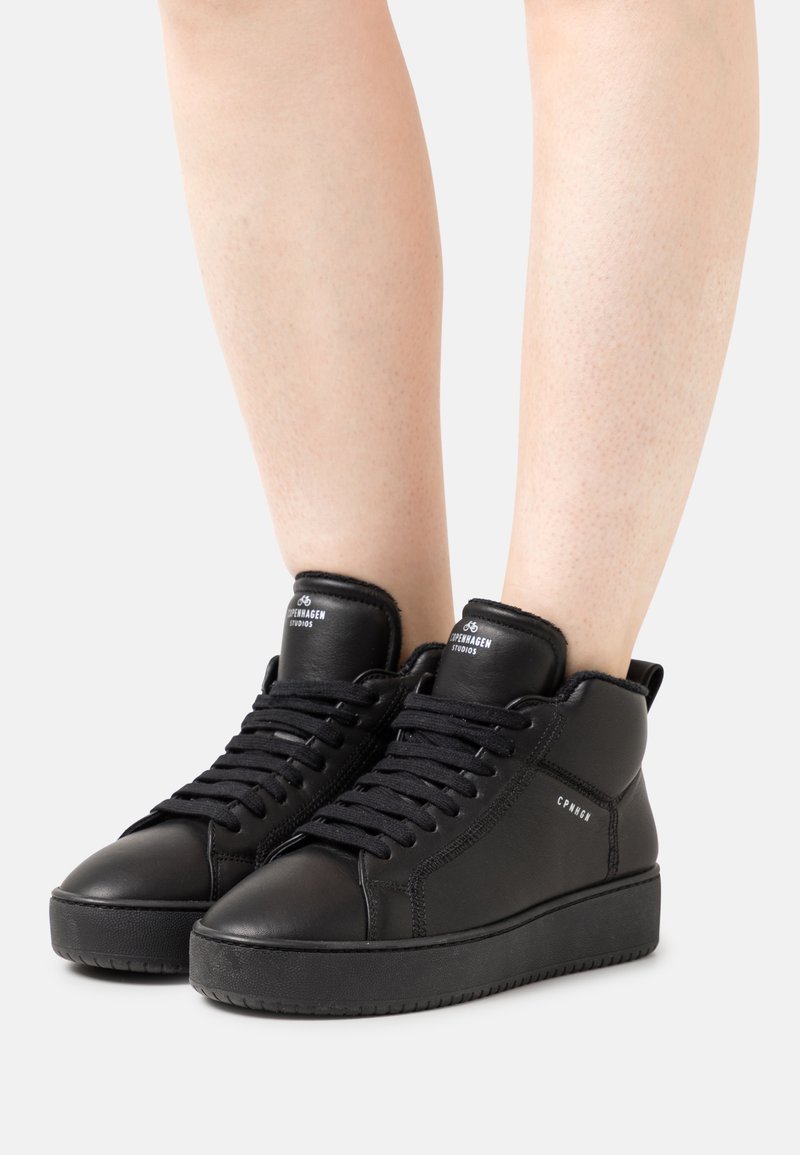 Copenhagen Studios Vysoké tenisky - black