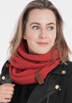 Knit Factory COCO - Colsjaal - baked apple