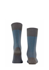 Graue Socken mit himmelblauen vertikalen Streifen, von hinten präsentiert, wobei die gerippten Bündchen und gepolsterten Sohle hervorgehoben werden.