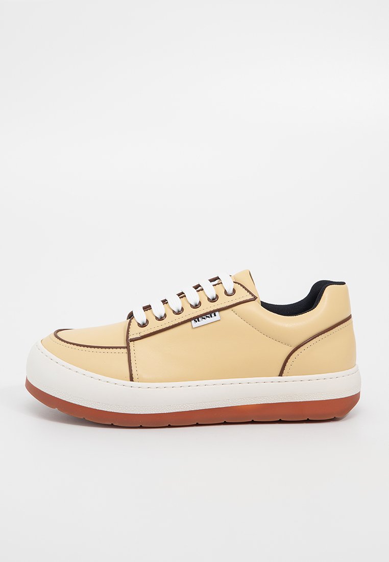 Sunnei Sneakers laag beige