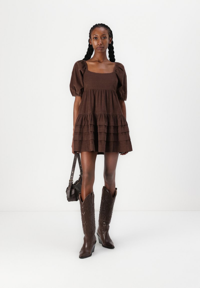 brown american eagle dress Reid Brown Long-Sleeve Gathered Maxi Dress – Club L London