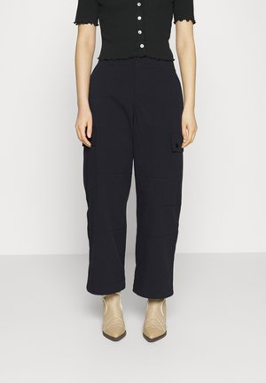 Vero Moda Petite VMRILEY LOOSE PANT - Παντελόνι cargo - black