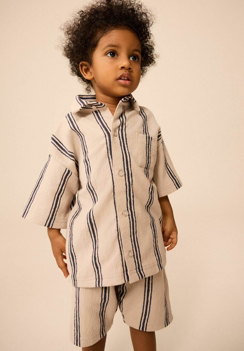 Next REGULAR FIT - SHORT SLEEVE SET - Träningsbyxor - neutral striped